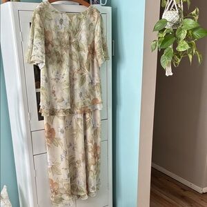 Virgo sz 18 Floral Print Dress euc